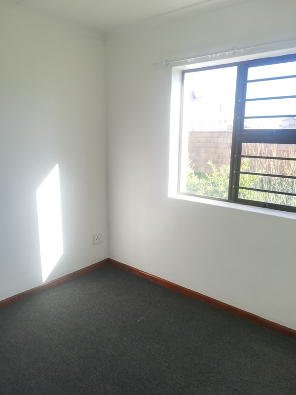 To Let 2 Bedroom Property for Rent in Guldenland Western Cape